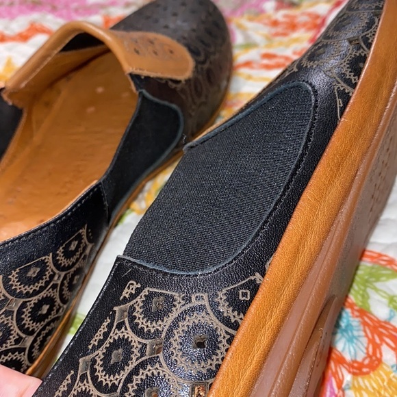 La Pinta Haven shoe size 38 Black Tan slip on elastic side panel leather upper - Picture 7 of 7